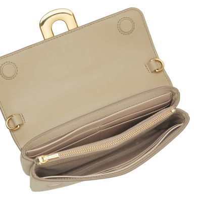 THE SCENE WALLET ON CHAIN